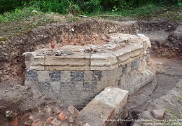 Sondage archéologique sur le site du château d'Eaucourt-sur-Somme (France) - Août 2015