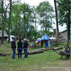 Sondage archéologique sur le site du château d'Eaucourt-sur-Somme (France) - Août 2015