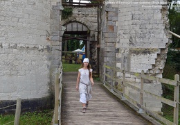 Sondage archéologique sur le site du château d'Eaucourt-sur-Somme (France) - Août 2015