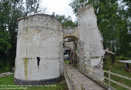 Sondage archéologique sur le site du château d'Eaucourt-sur-Somme (France) - Août 2015