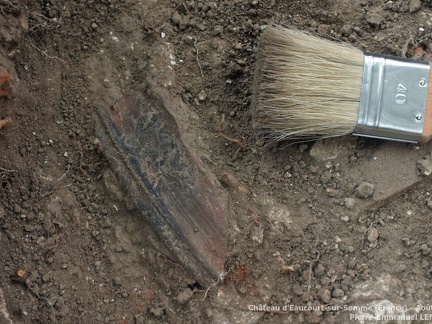 Sondage archéologique sur le site du château d'Eaucourt-sur-Somme (France) - Août 2015