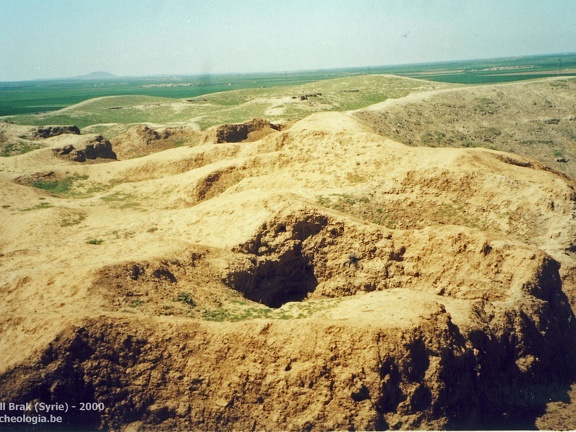 Fouilles archéologiques sur le site de Tell Brak 