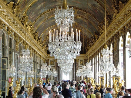  galerie des Glaces ou Grande Galerie du château de Versailles