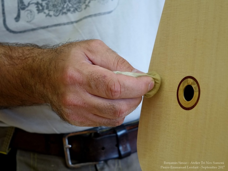 Atelier de Benjamin Simao - Archéo-Luthier