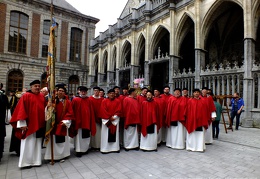 Porteurs blandinois de la Châsse de Saint-Eleuthère