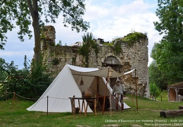 Sondage archéologique sur le site du château d'Eaucourt-sur-Somme (France) - Août 2015